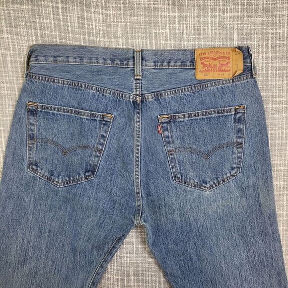 Levi's 501 Jeans Original Button Fly Straight Leg Lt-Med 38X30 (act. in pics) - Picture 15 of 15